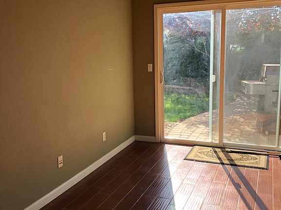 3rd image of 18432 E Laurin Dr
