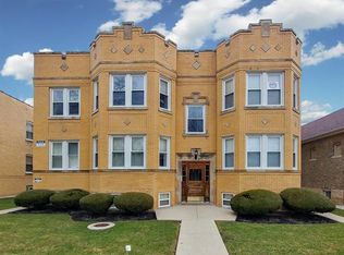 5140 W Nelson St #2, Chicago, IL 60641