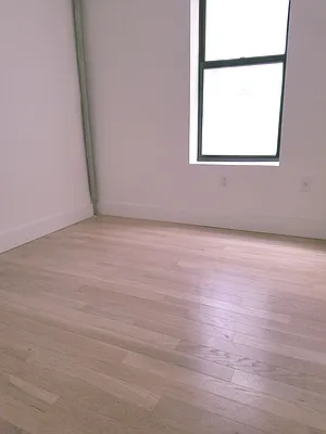 Rented by Bruma Realty LLC | media 27