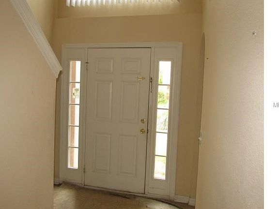 3rd image of 814 Savona Pl