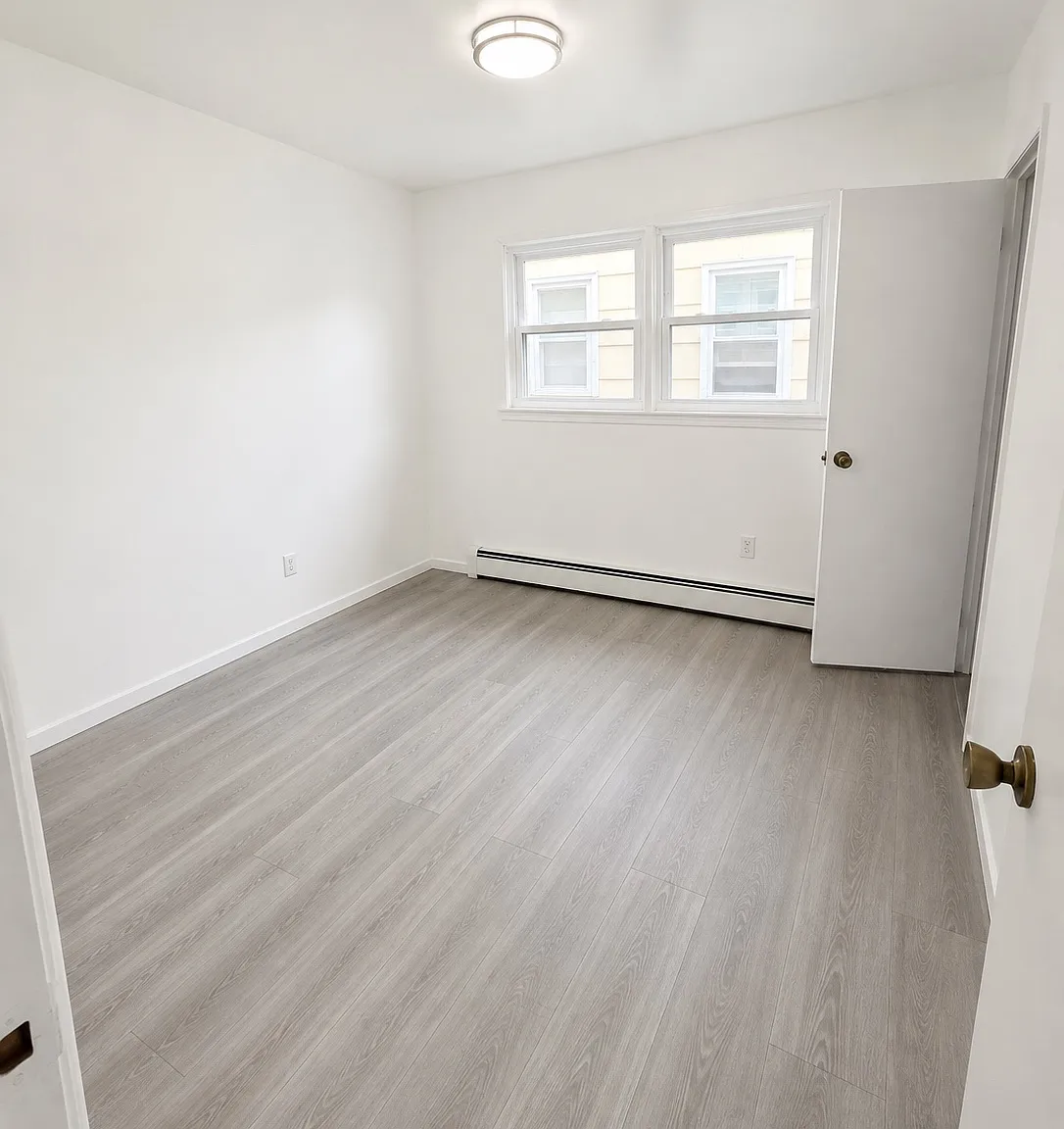 3 bed, 1500 sqft, $3,000 — Photo 3