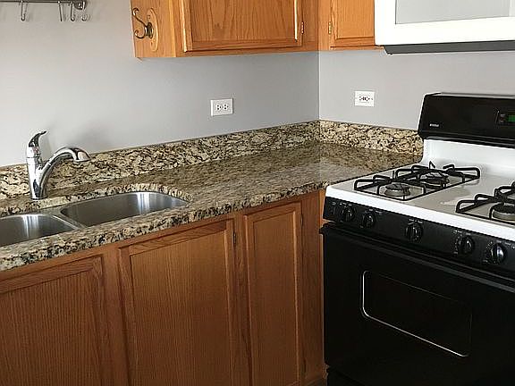 5th image of 1179 N Village Dr Unit 3