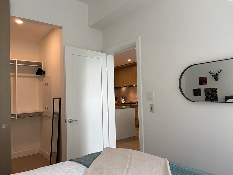 3409 Lakeshore Rd #301 — Photo 10
