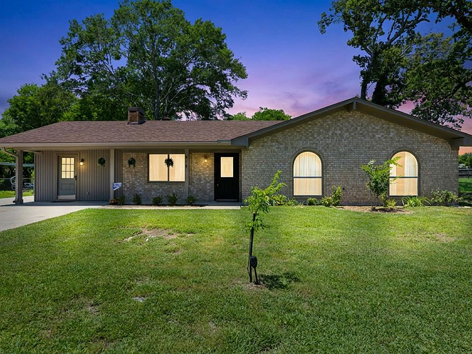 1st image of 414 Emmie Ln