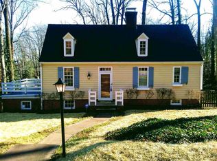104 Guilford Ln, Charlottesville, VA 22901