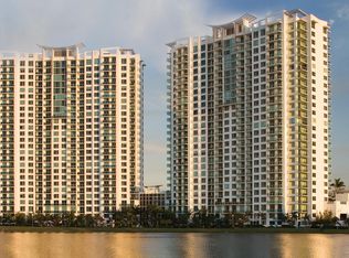 2800 N Flamingo Rd, Sunrise, FL 33323