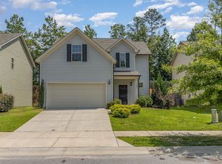 1028 Leatherstone Ln, Fuquay Varina, NC 27526