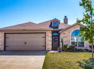 2329 Halladay Trl, Fort Worth, TX 76108