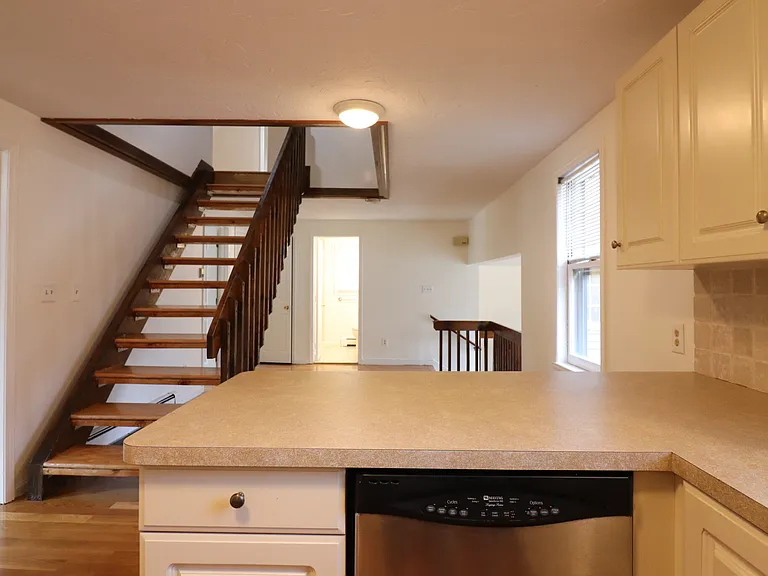 20 Eliot St #B — Photo 7