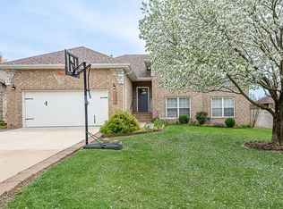 3900 S Hemlock Ave, Springfield, MO 65807