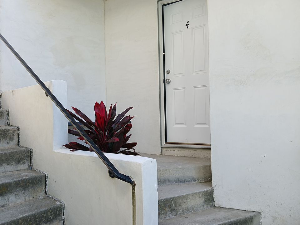 1st image of 126 Avenida Del Reposo #4