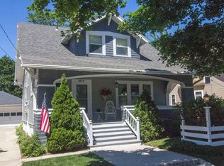 1604 26th St, Two Rivers, WI 54241