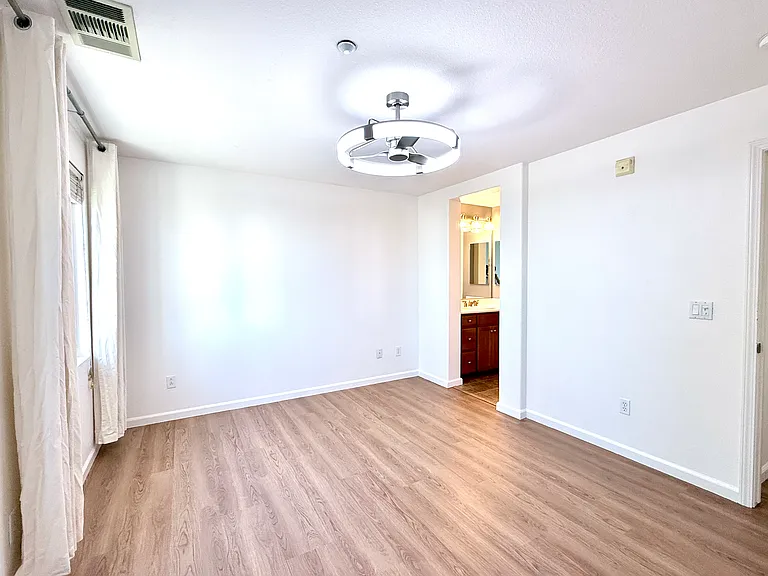 2866 Alnwick Ave #3 — Photo 15