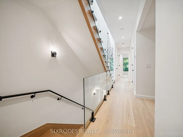 44A Alcina Ave — Photo 17
