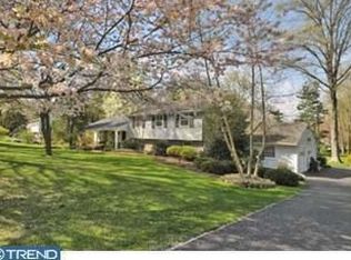1051 Carolyn Dr, West Chester, PA 19382