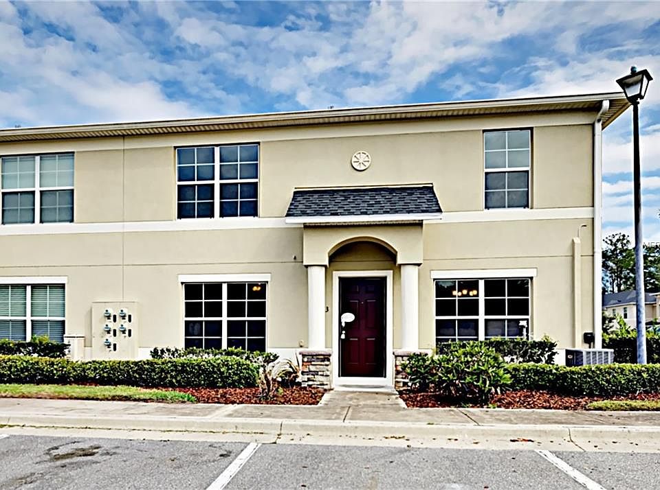 1st image of 393 Carina Cir