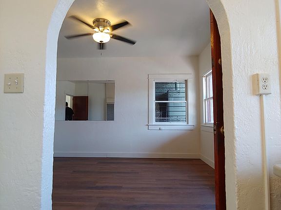 4th image of 149 N Jacobus Ave