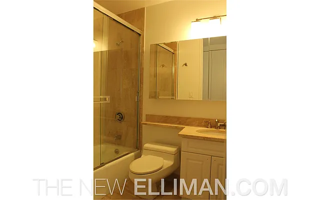 Rented by Douglas Elliman | media 16