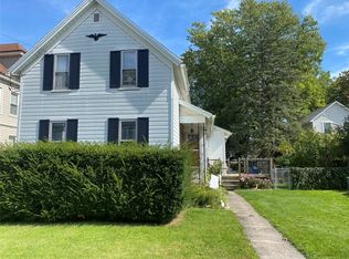 32 Cayuga St, Auburn, NY 13021