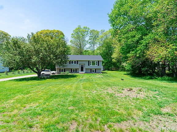 2nd image of 38 Deer Ridge Road