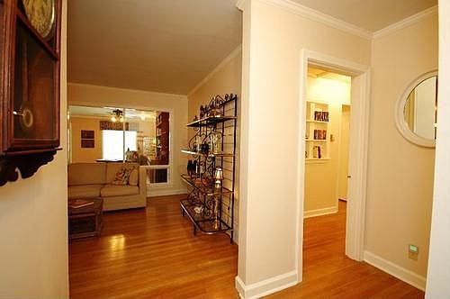 3rd image of 4923 Greenway Ave