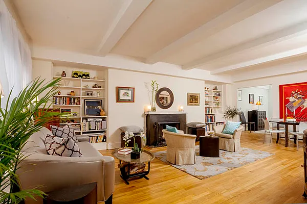 Sold by Marilyn Korn Real Estate | media 12