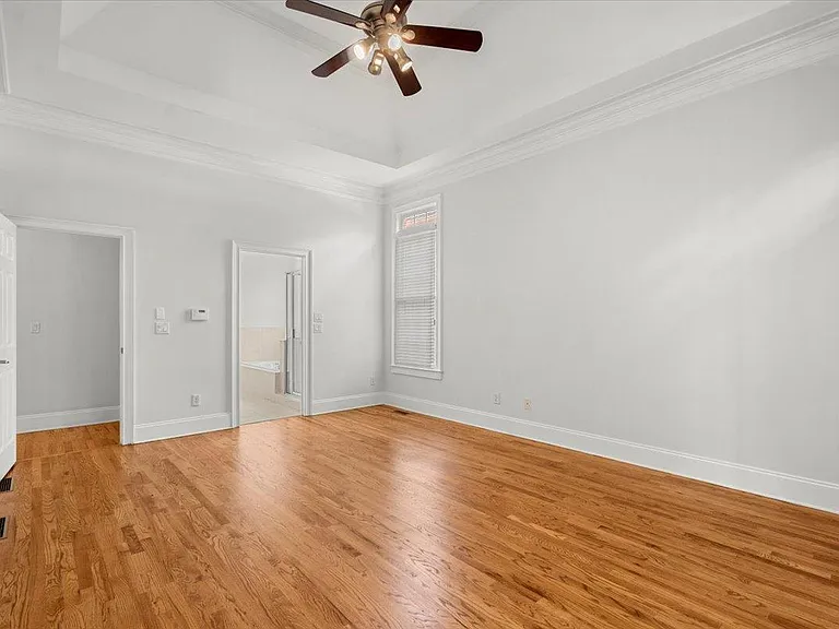 875 Wescott Ln — Photo 35