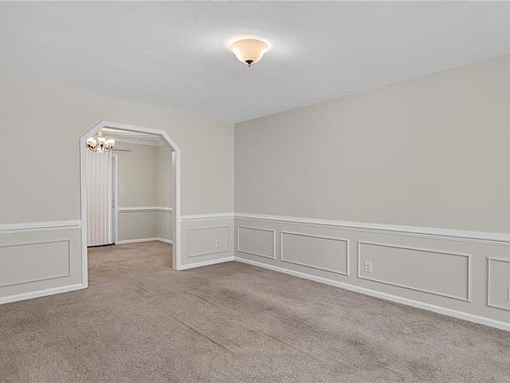 3rd image of 3509 Bernies Ct N