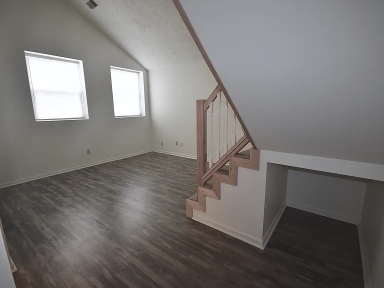 Waveland Place Apartments — Photo 47
