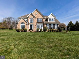 4002 Manor Oaks Rd, Phoenix, MD 21131