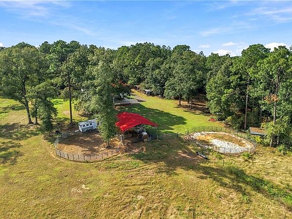 5th image of 16209 Faulkner Rd