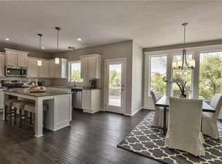705 N Laurel St, Gardner, KS 66030