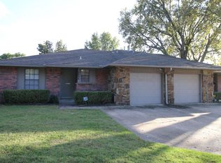 2434 E 55th Pl, Tulsa, OK 74105