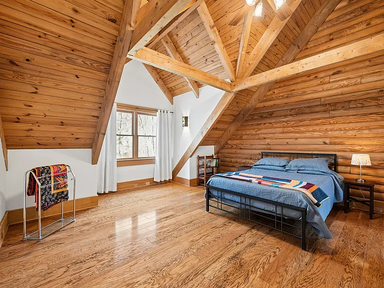 2nd Floor Bedroom (#2)