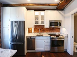 129 Market St #C2, Portsmouth, NH 03801