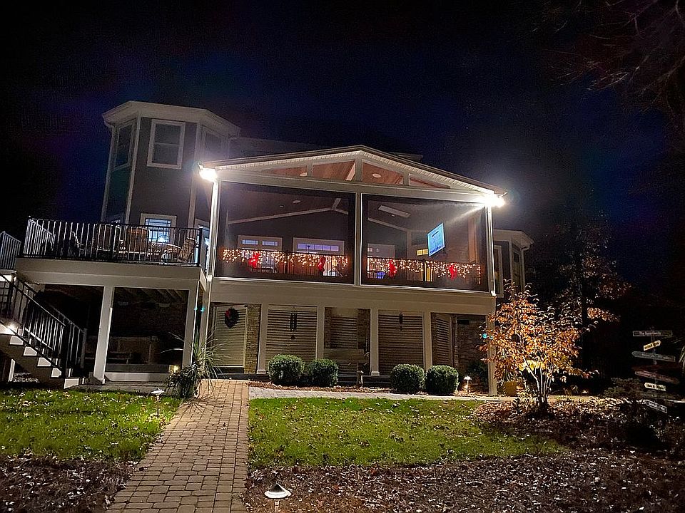 2nd image of 3973 Cindy Ln