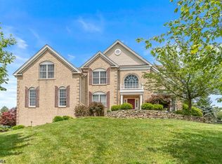 23 Vista Dr, Flanders, NJ 07836