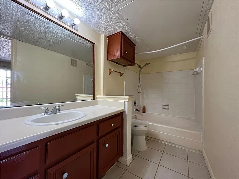 12400 Overbrook Ln #43C — Photo 9
