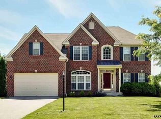 33 Firmin Way, Hanover, PA 17331