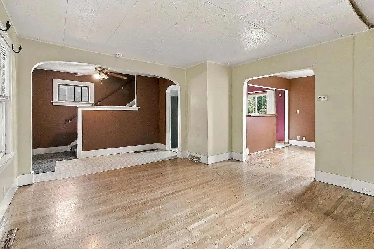 3 bed, 2.0 bath, 1591 sqft, $1,775 — Photo 3