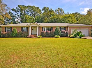 1888 Rugby Ln, Charleston, SC 29407