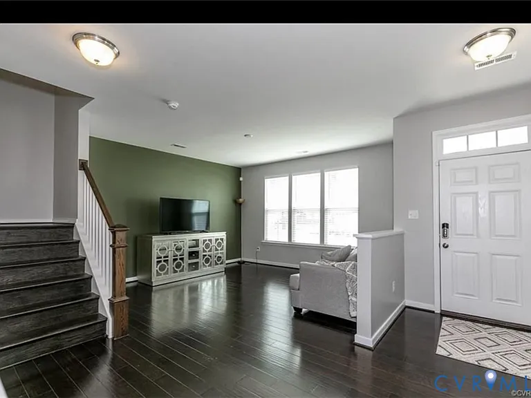 3011 Farmstead Mill Dr — Photo 10