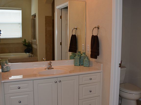 5th image of 4609 Chastain Dr