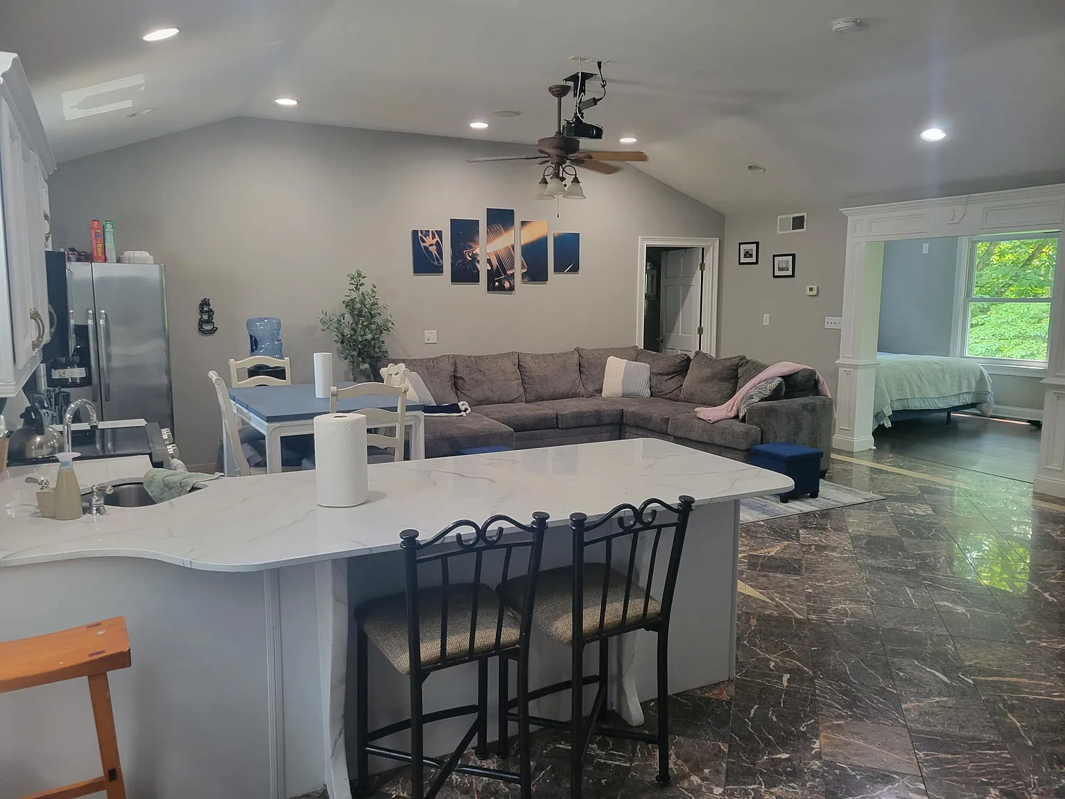 1 bed, 1245 sqft, $2,350 — Photo 3