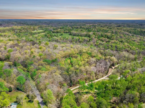 0 Brown Hollow Rd, Bon Aqua, TN 37025