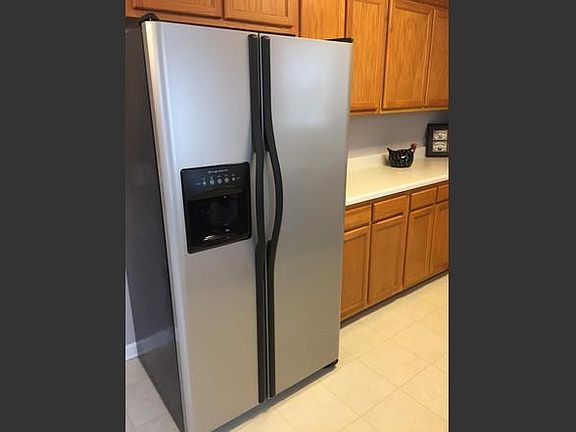 3rd image of 7504 W Winchester Dr #101