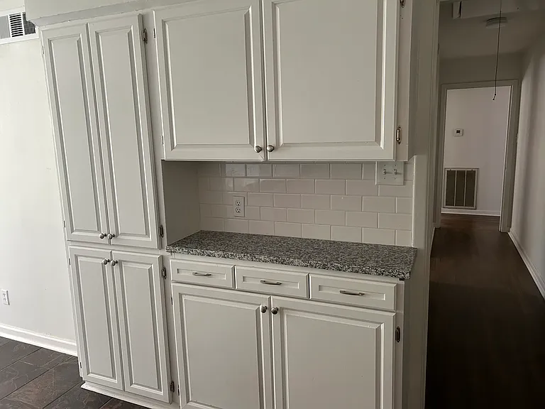 1101 N Coolidge St — Photo 8