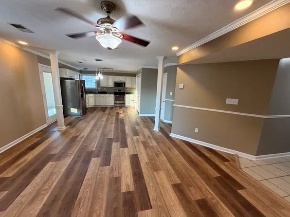 2185 Belmont Dr, Lexington, KY 40516