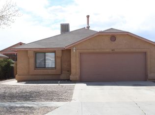 823 Tanager Dr SW, Albuquerque, NM 87121