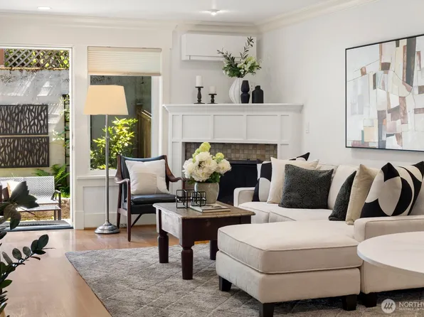 216 A 12th Avenue E, Seattle, WA 98102